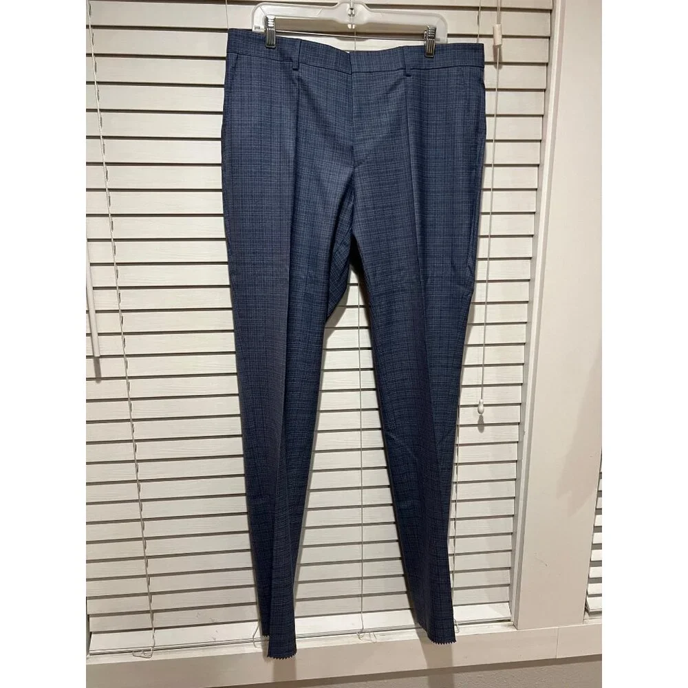 Hugo Boss Italian Wool Blue 2-Piece Suit - NWT Size 44L MSRP‎ $895